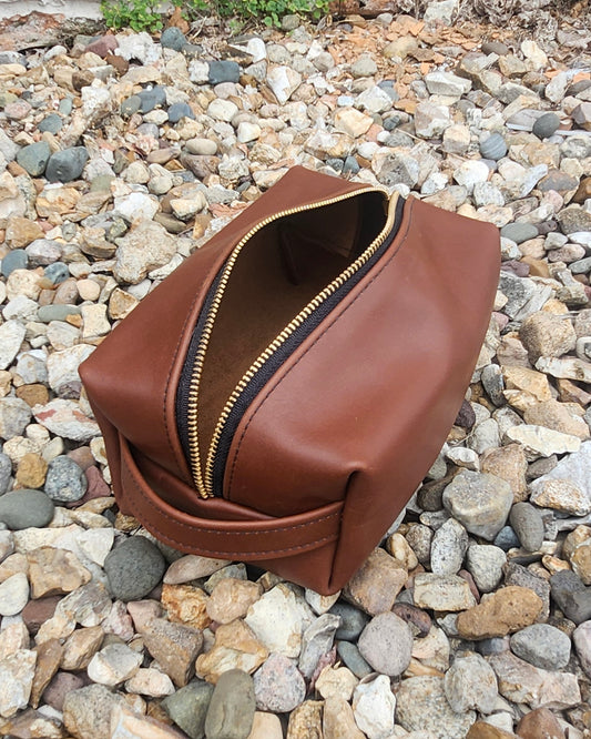 Leather Dopp Kit - Brown
