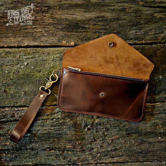 Shelby Clutch - Distressed Brown