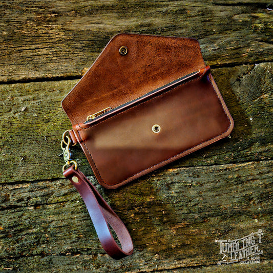 Shelby Clutch - Bordeaux