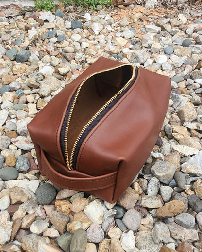 Leather Dopp Kit - Brown