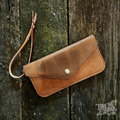 Shelby Clutch - Buckskin