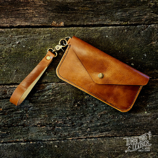 Shelby Clutch - Vintage Tan Water Buffalo