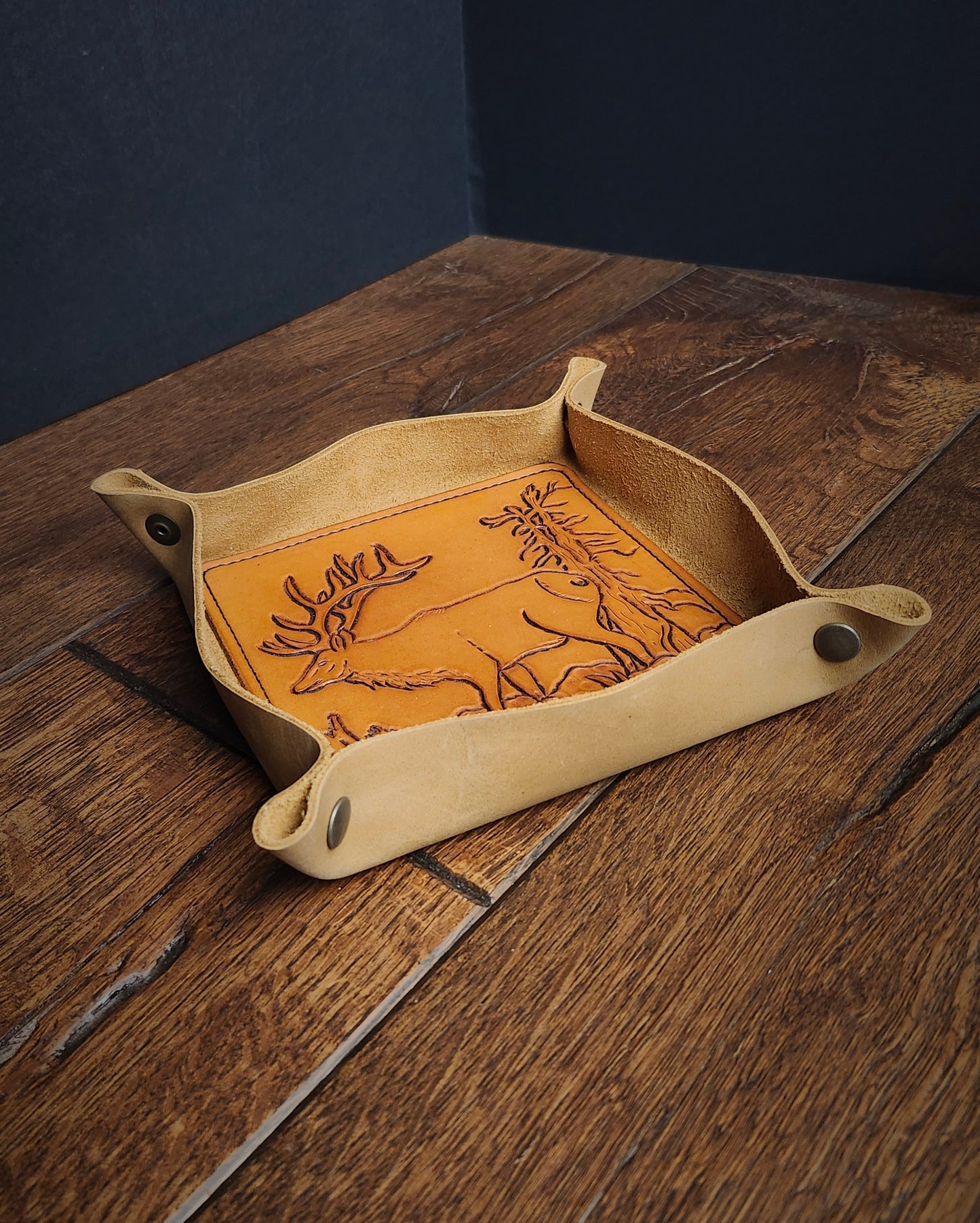Valet Tray - Rocky Mountain Elk