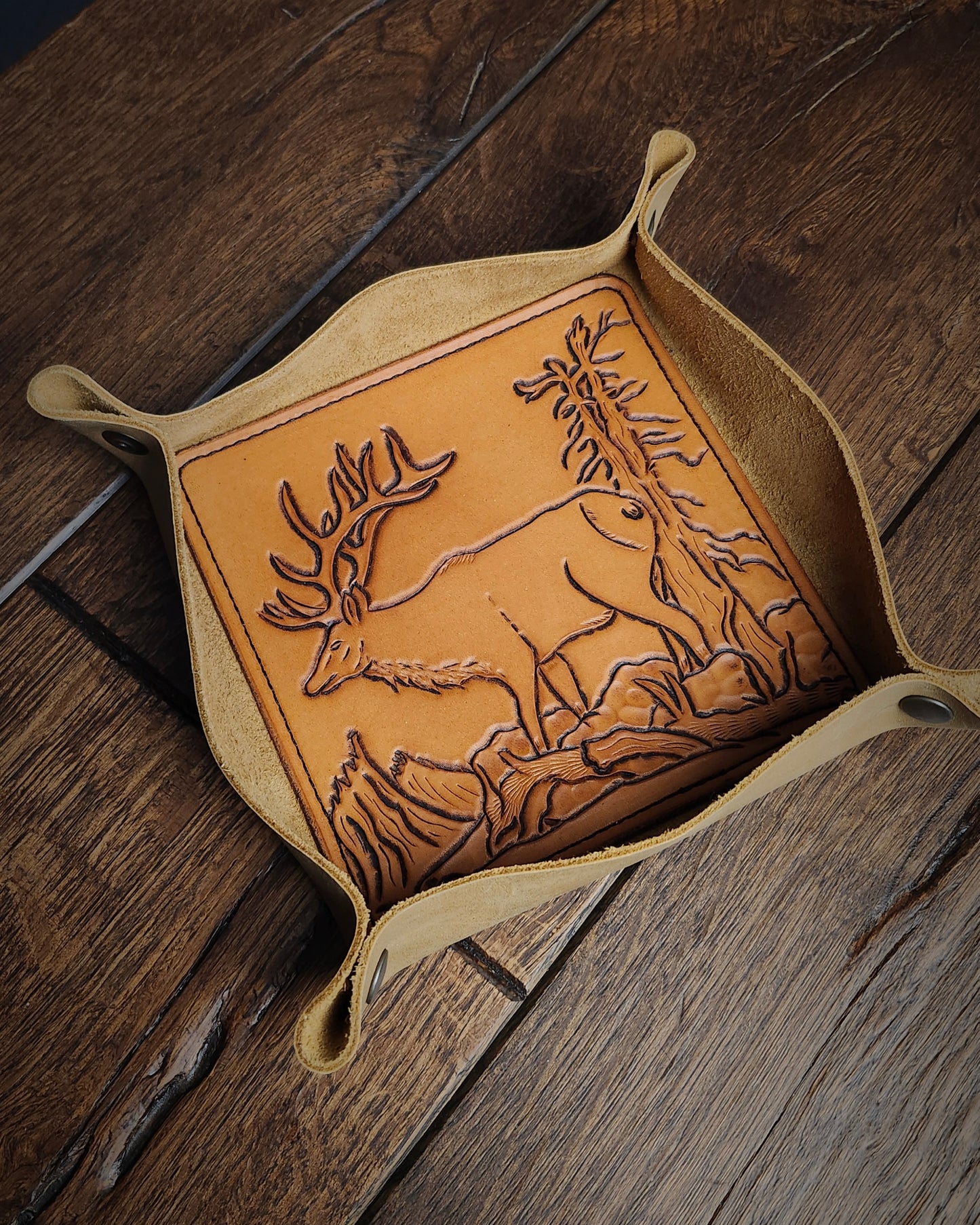 Valet Tray - Rocky Mountain Elk
