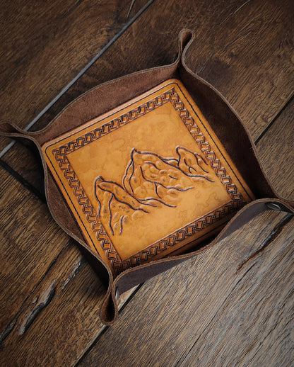 Valet Tray - Velaris Mountains
